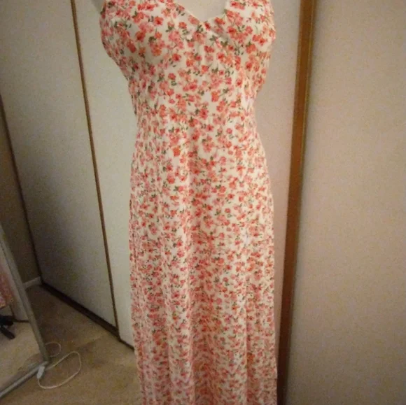 J for Justify Maxi Dress - Picture 14 of 16